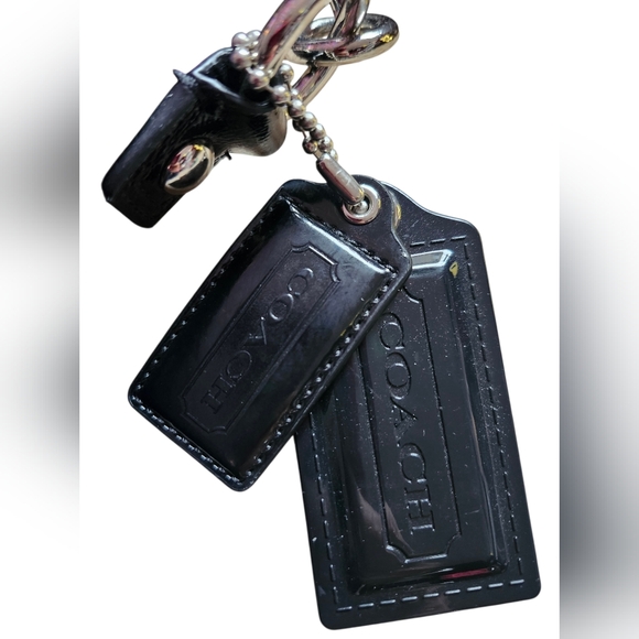 Coach Ocelot Leopard Print Purple and Black Shoulder Bag NWOT 14in X 12in - Picture 4 of 7